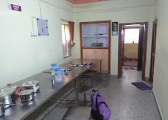 Clean Dining Hall